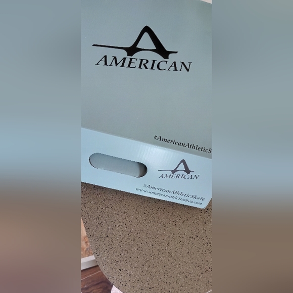*New, in box* American Athletic women's figure skates - Picture 4 of 5